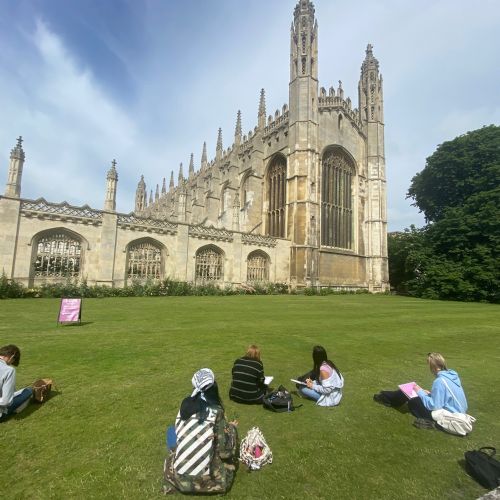 Art students explore Cambridge