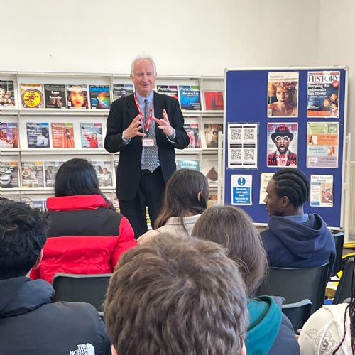 Politics students welcome Shadow Cabinet member, Daniel Zeichner MP